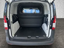 VW Caddy Flexible TDI 4MOTION in Candyweiß