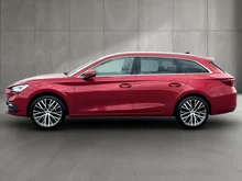 SEAT Leon SP Kombi Xcellence 1.5 TSI ACT in "DESIRE" ROT
