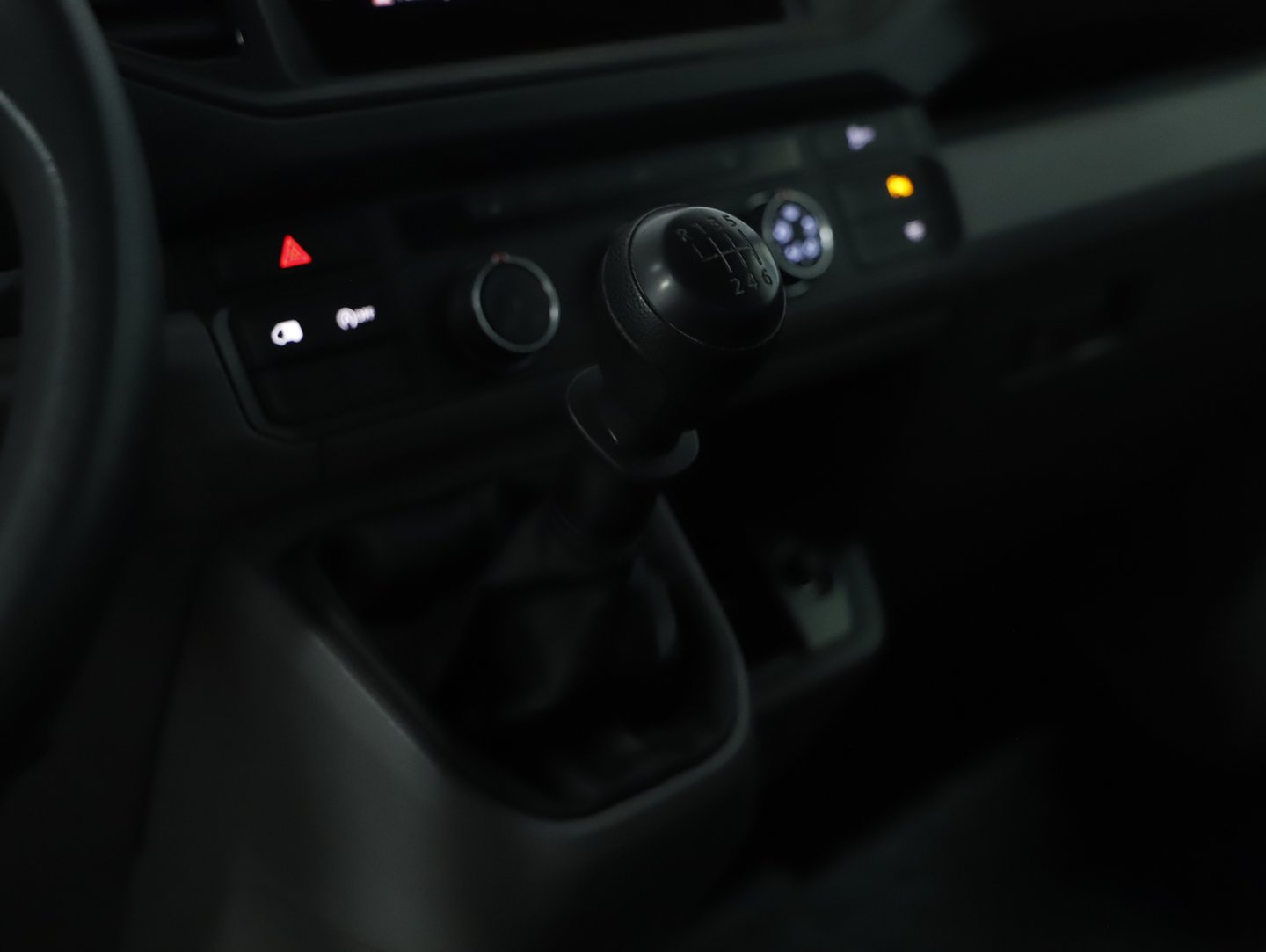 VW Crafter 35 Kastenwagen L3H3 TDI | Bild 6 von 25
