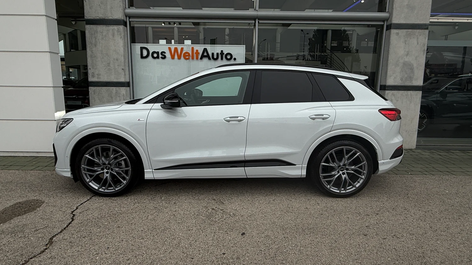 Bild eines Q4 55 e-tron quattro