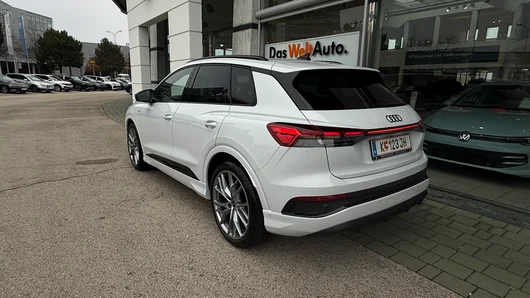 Bild eines Q4 55 e-tron quattro