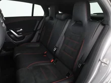 Mercedes CLA Shooting Brake CLA 200 d 4Matic in mountgrau-metallic