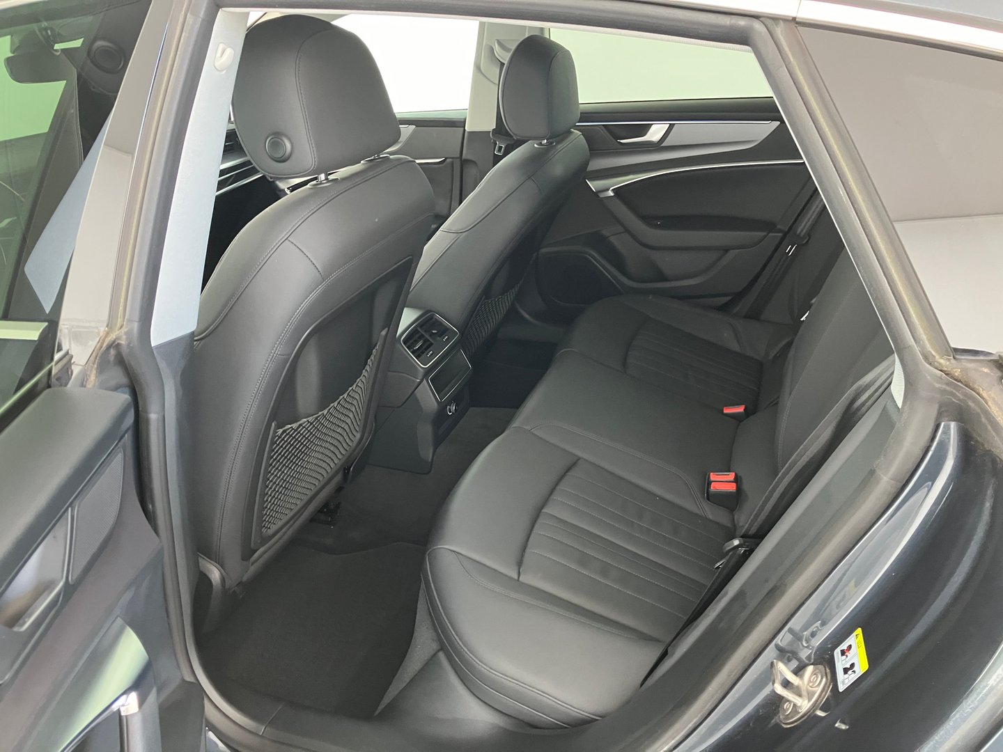 Audi A7 Sportback 40 TDI | Bild 14 von 18