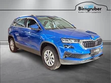 Škoda Karoq Selection TSI in Race-Blau Metallic