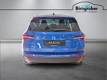 Škoda Karoq Selection TSI in Race-Blau Metallic