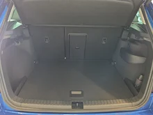 Škoda Karoq Selection TSI in Race-Blau Metallic