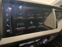 Audi A1 Sportback 25 TFSI intense in Mythosschwarz Metallic