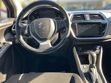 Suzuki SX4 S-Cross AllGrip Flash 4x4 in mittelorange - metallic