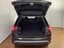 Škoda Kodiaq 4x4 Selection TDI DSG in Black-Magic Perleffekt