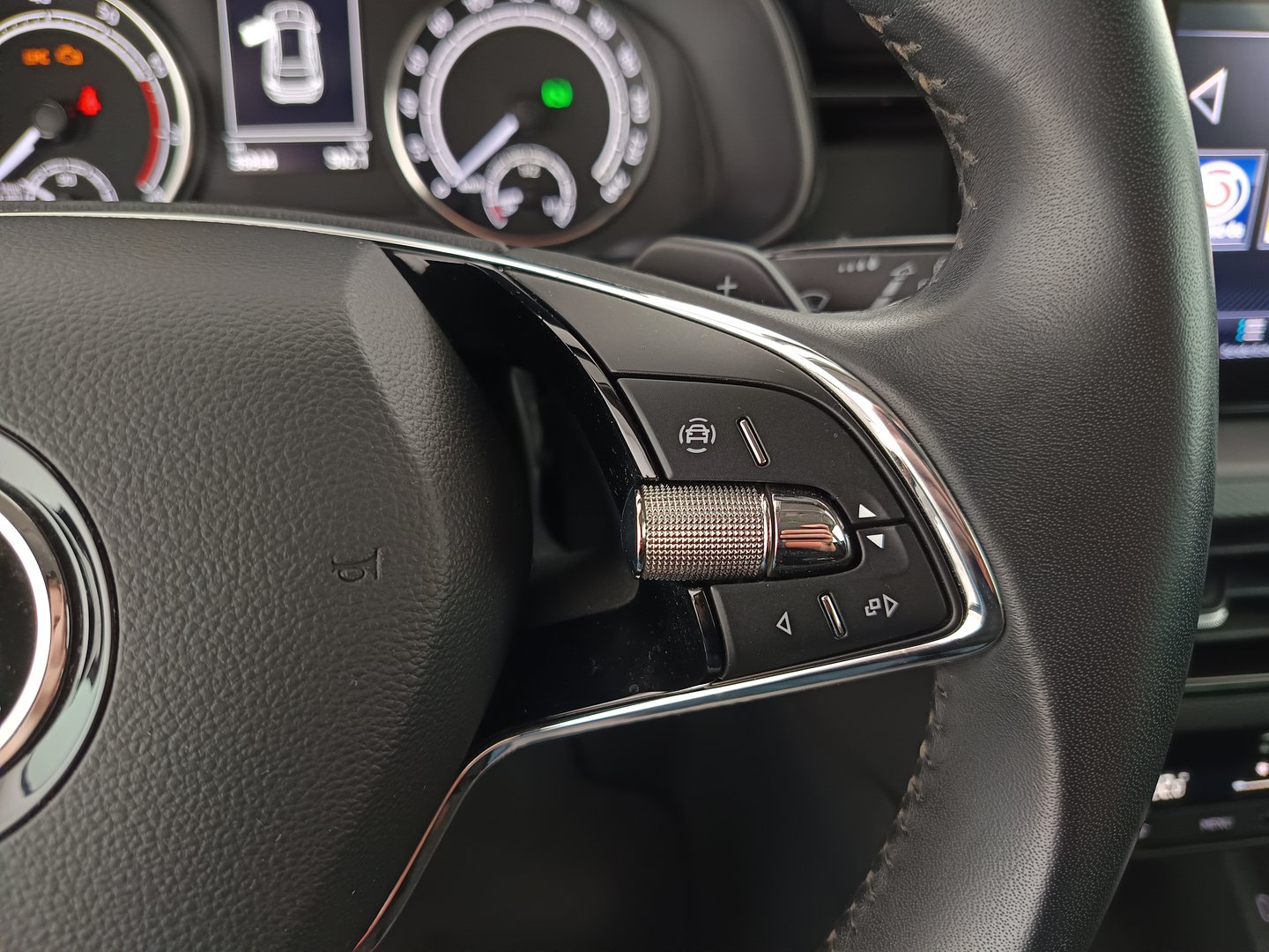 Škoda Kamiq Ambition TSI DSG | Bild 16 von 29