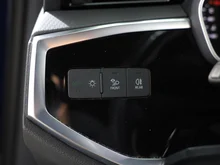 Audi Q3 40 TDI quattro advanced exterieur in NAVARRABLAU METALLIC