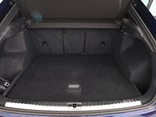 Audi Q3 40 TDI quattro advanced exterieur in NAVARRABLAU METALLIC