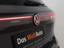 VW Tiguan Friends eHybrid DSG 150 kW in Delfingrau Metallic