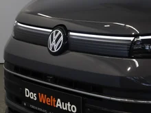 VW Tiguan Friends eHybrid DSG 150 kW in Delfingrau Metallic