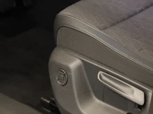 VW Tiguan Friends eHybrid DSG 150 kW in Delfingrau Metallic
