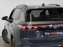 VW Tiguan Friends eHybrid DSG 150 kW in Delfingrau Metallic