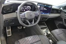 VW Tiguan Sport eTSI DSG in Pure White