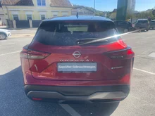 Nissan Qashqai 1,3 DIG-T MHEV N-Connecta in hellrot - metallic-perleffekt