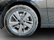 Peugeot 308 SW BlueHDi 130 S&S EAT8 Active Pack in schwarz - metallic