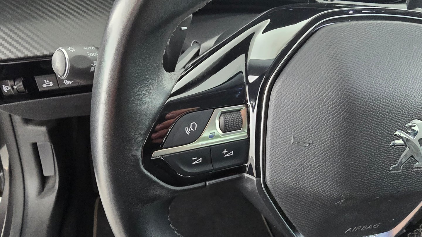 Peugeot 508 SW 1,5 BlueHDi 130 EAT8 S&S Allure Pack Aut. | Bild 15 von 22