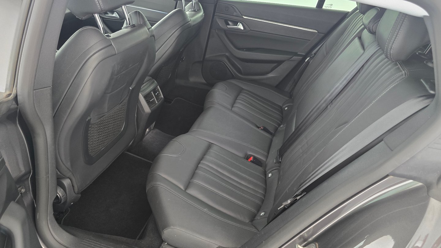 Peugeot 508 SW 1,5 BlueHDi 130 EAT8 S&S Allure Pack Aut. | Bild 19 von 22