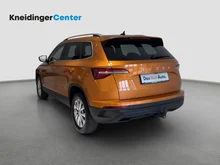 Škoda Karoq Selection TDI DSG in Phoenix-Orange Metallic
