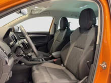 Škoda Karoq Selection TDI DSG in Phoenix-Orange Metallic