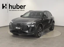 Audi Q6 e-tron quattro in Daytonagrau Perleffekt