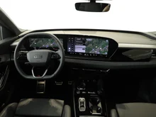 Audi Q6 e-tron quattro in Daytonagrau Perleffekt