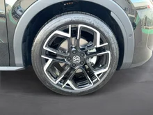 VW T-Roc R-Line eTSI DSG in Grenadillschwarz Metallic