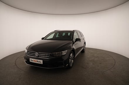 VW Passat GTE Variant