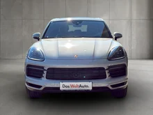 Porsche Cayenne E-Hybrid in cashmerebeigemetallic