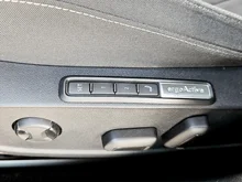 VW Golf Variant Life TDI DSG in Atlantic Blue Metallic
