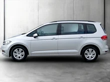 VW Touran TDI in Reflexsilber Metallic