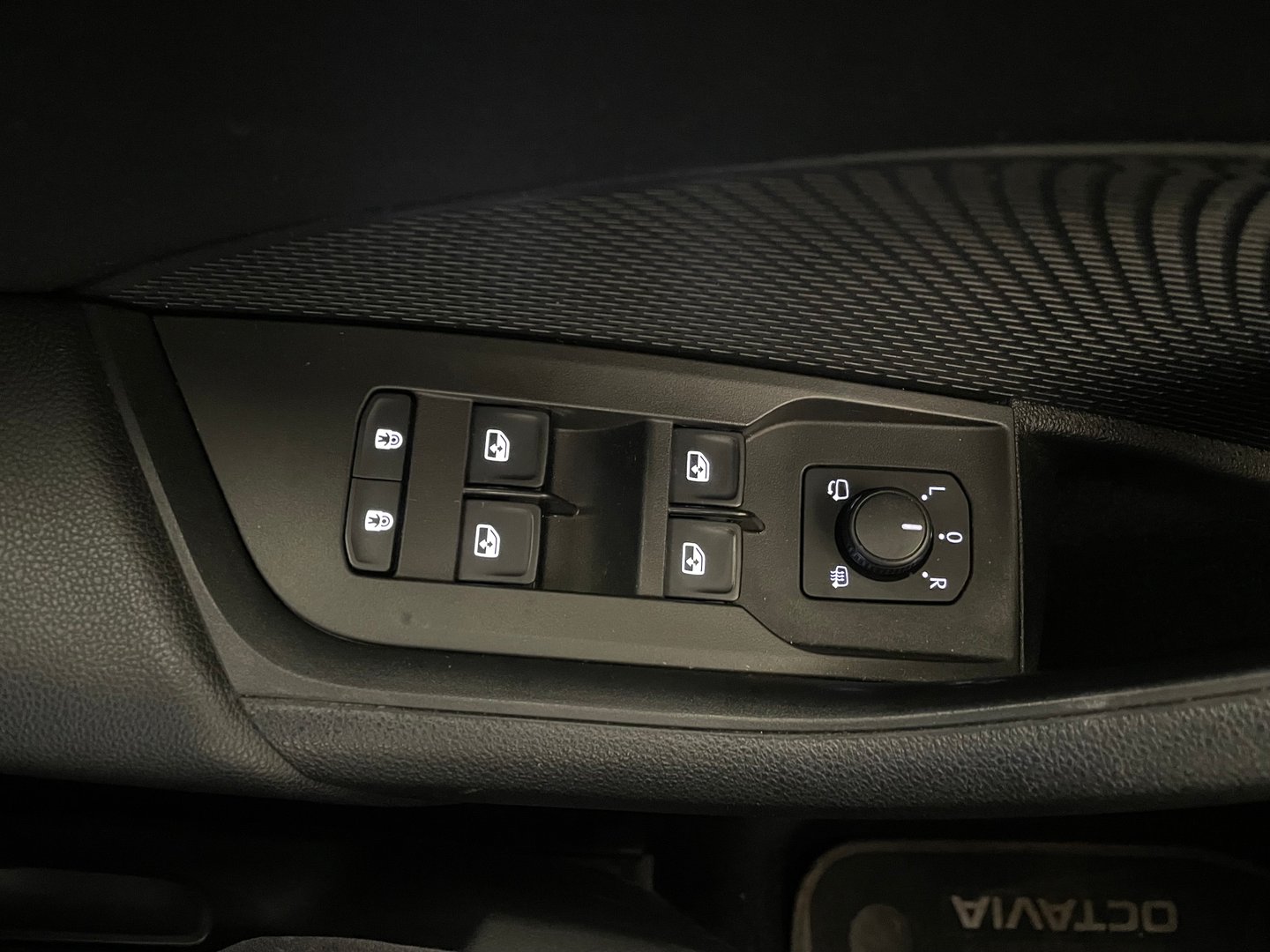 Škoda Octavia Combi Ambition TDI | Bild 23 von 26