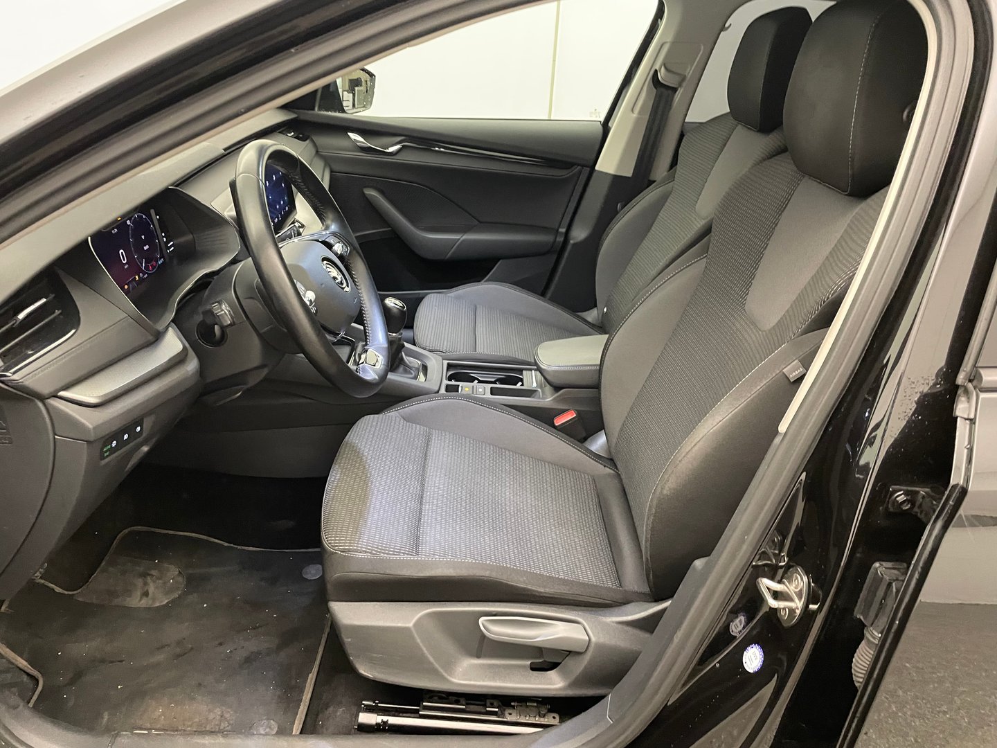 Škoda Octavia Combi Ambition TDI | Bild 9 von 26