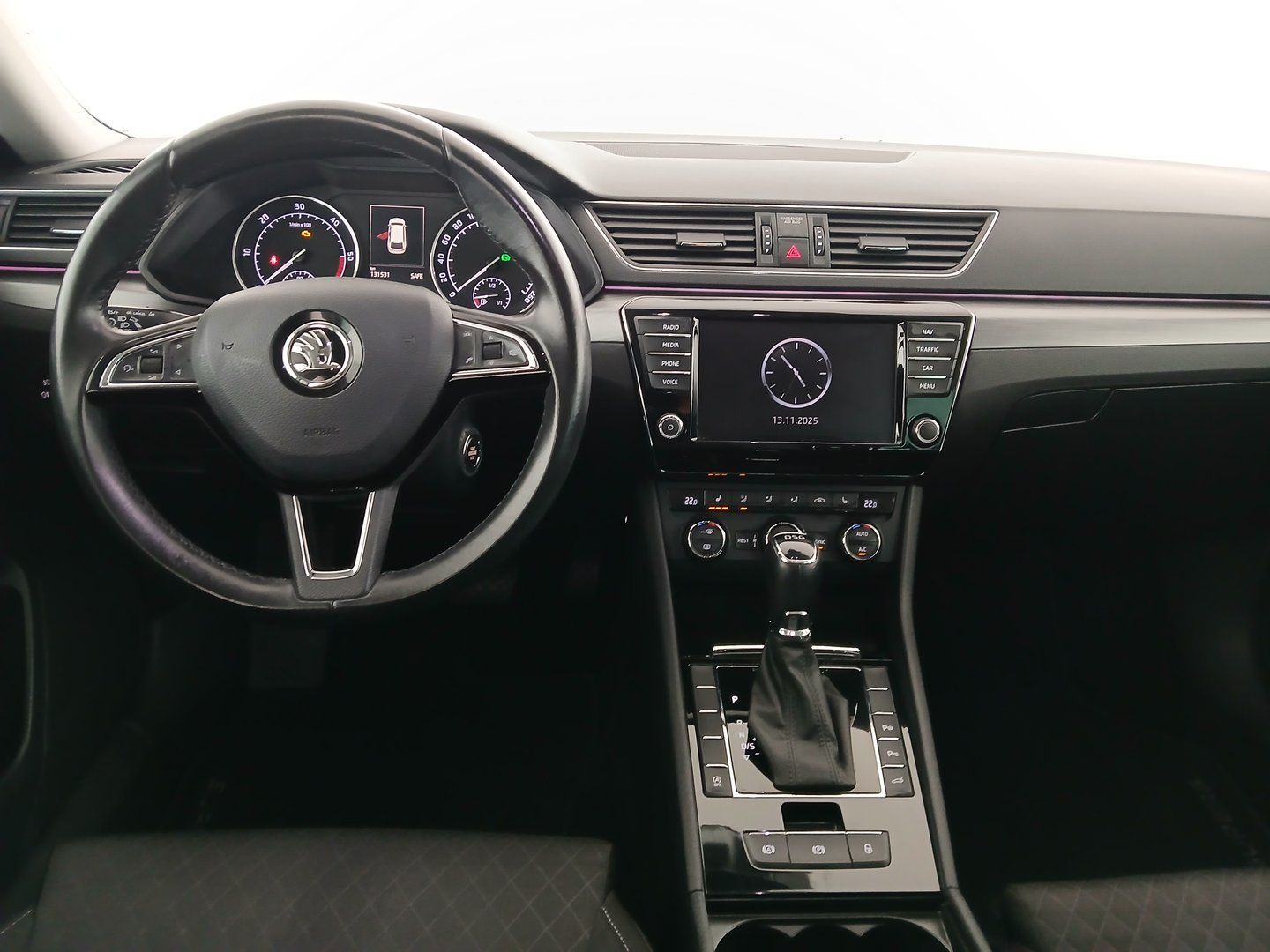 Škoda SUPERB Combi Style TDI DSG | Bild 14 von 31