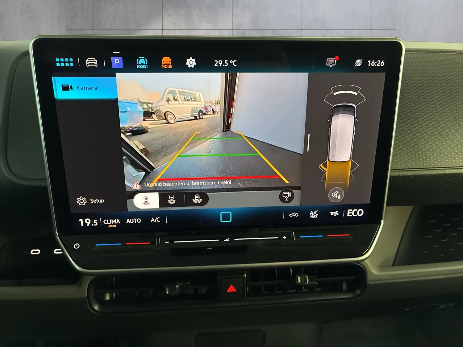 Bild eines VW ID. Buzz Cargo Pro 4MOTION 250 kW