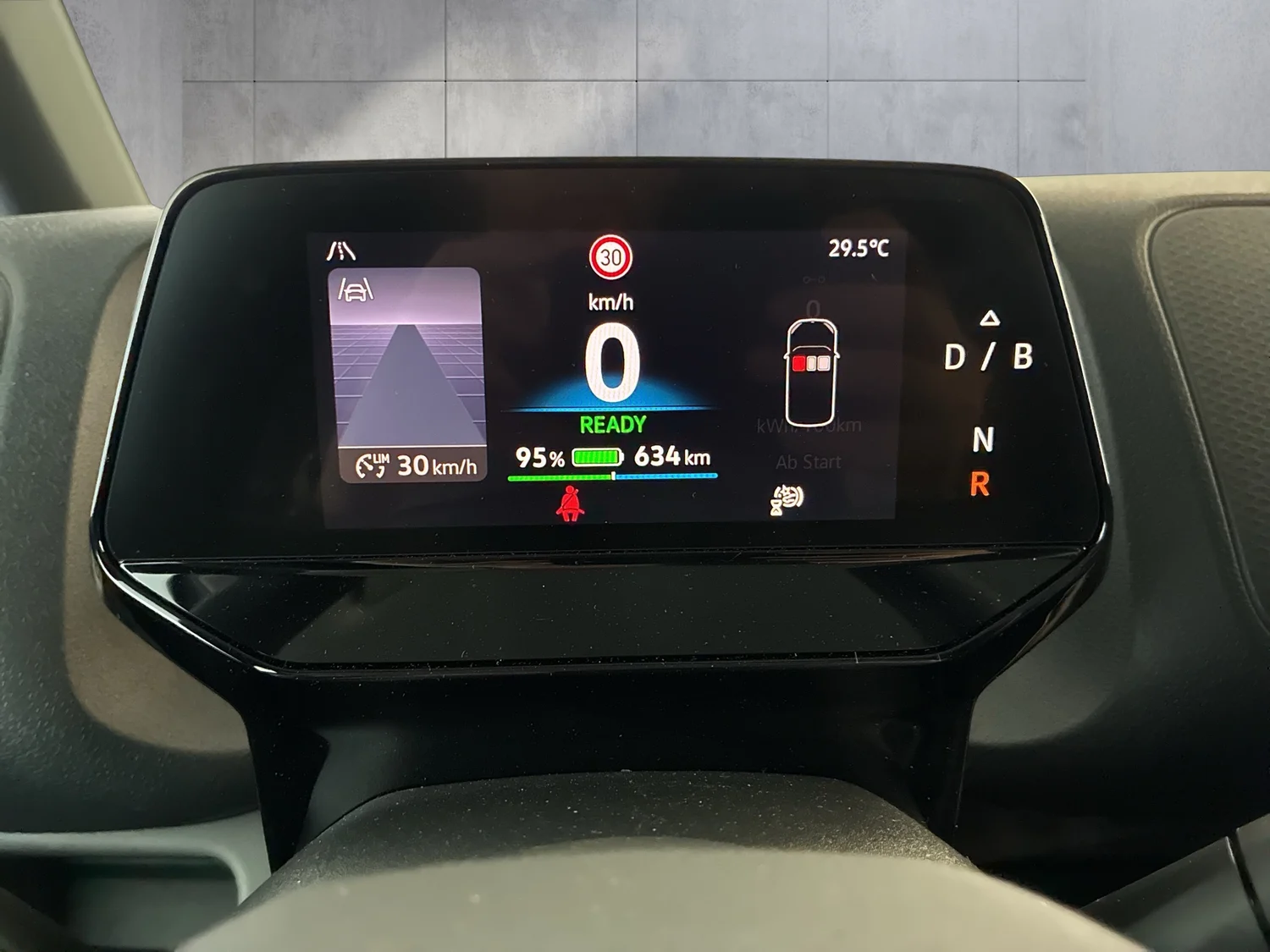 Bild eines VW ID. Buzz Cargo Pro 4MOTION 250 kW