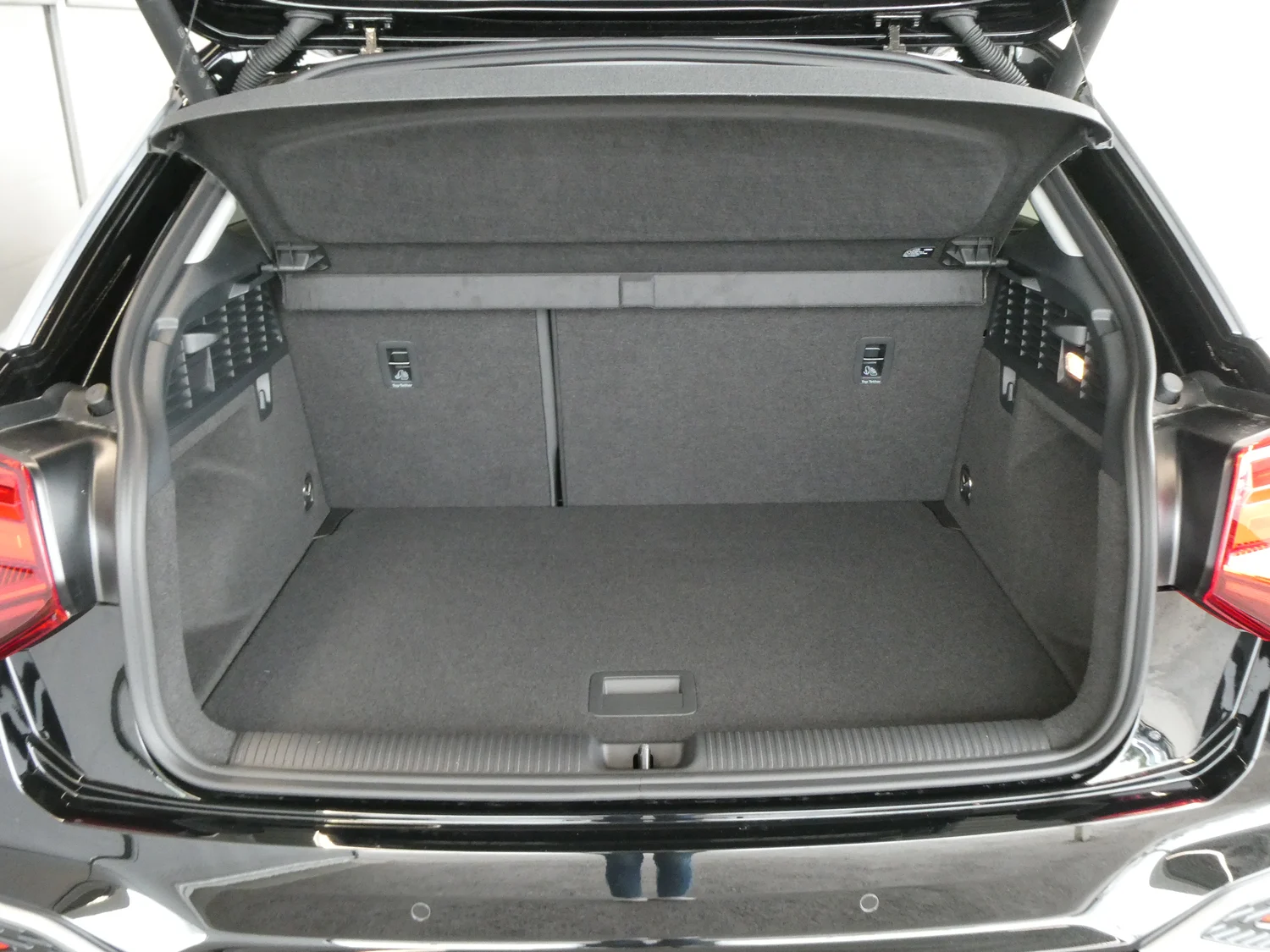 Bild eines Audi Q2 30 TFSI admired