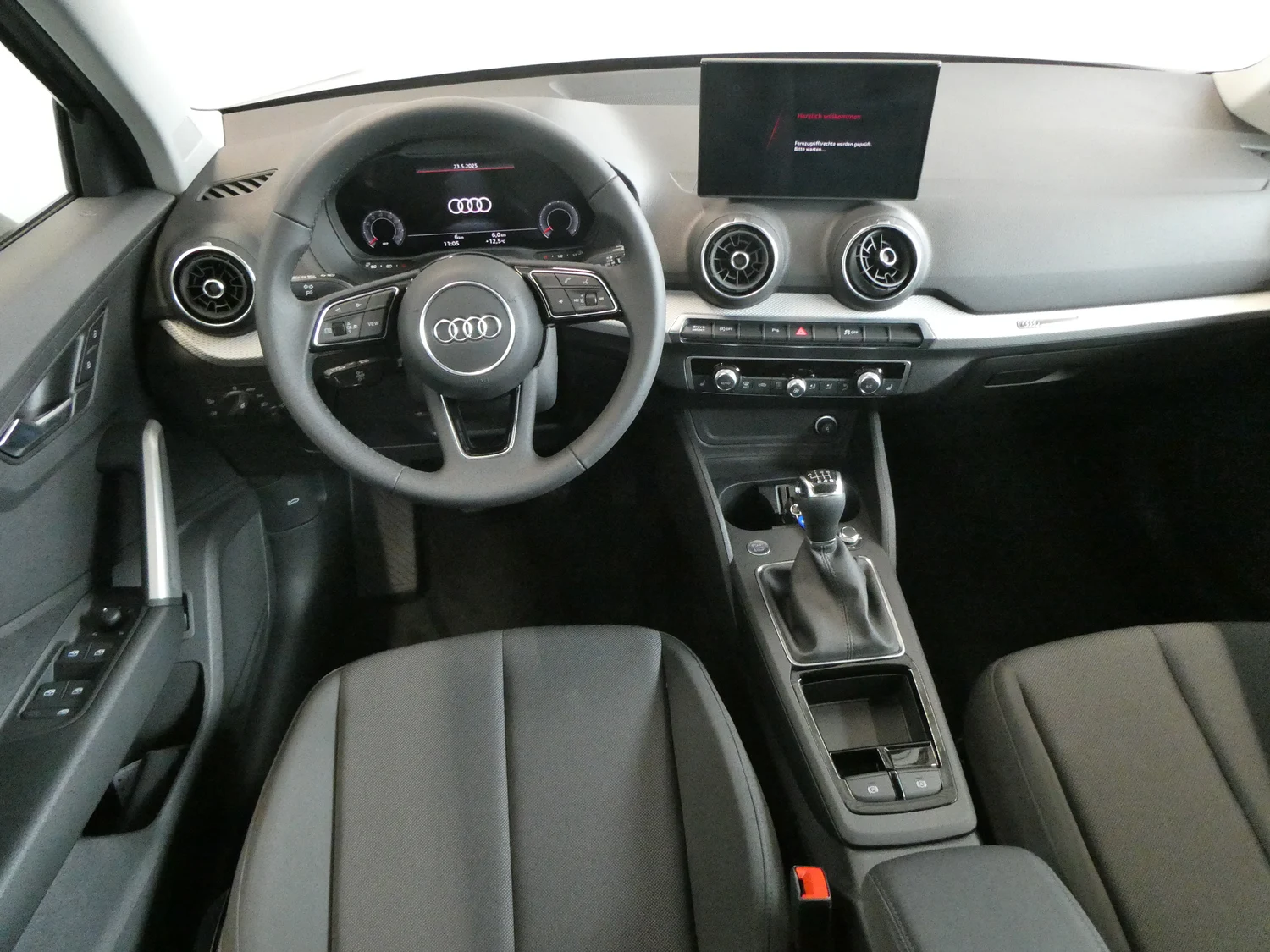 Bild eines Audi Q2 30 TFSI admired