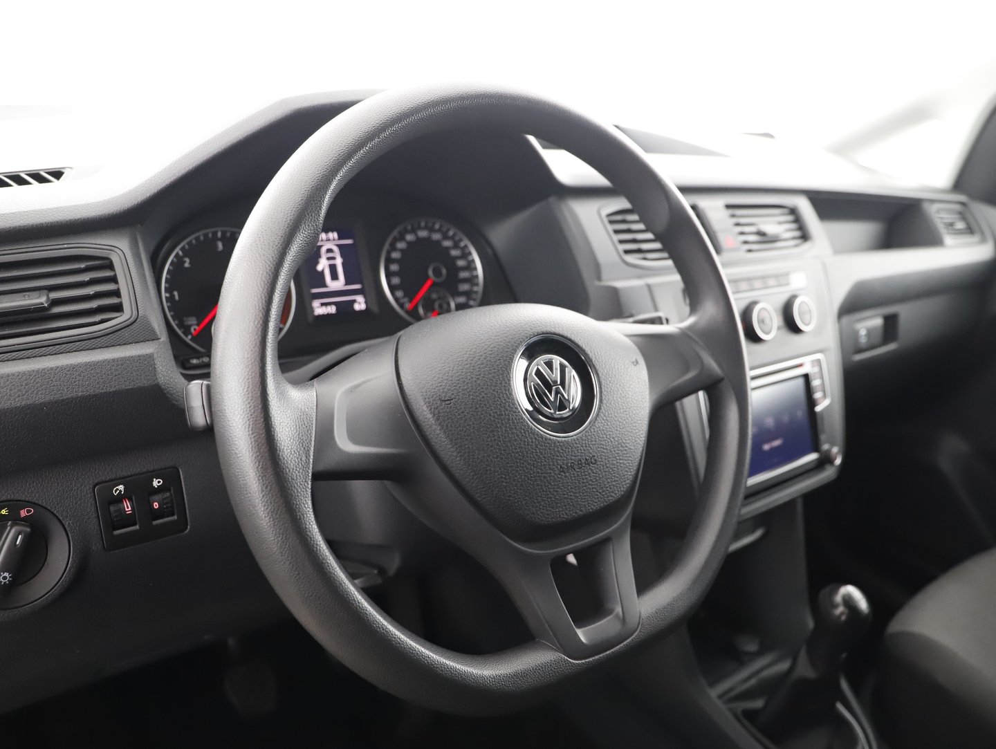 VW Caddy Kastenwagen TDI | Bild 9 von 20