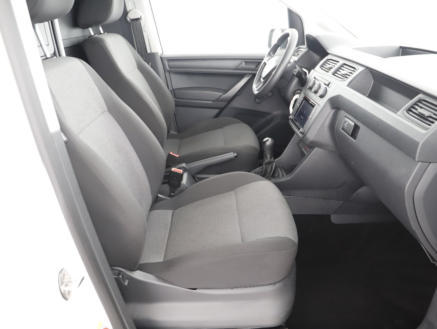 VW Caddy Kastenwagen TDI | Bild 5 von 20