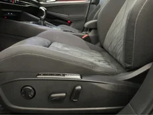 VW Golf Pro TSI in Delfingrau Metallic