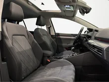 VW Golf Pro TSI in Delfingrau Metallic