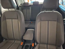 VW T-Roc Design TSI in Ravenna Blue Met.