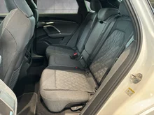 Audi Q5 Sportback TFSI 150 kW in Arkonaweiss