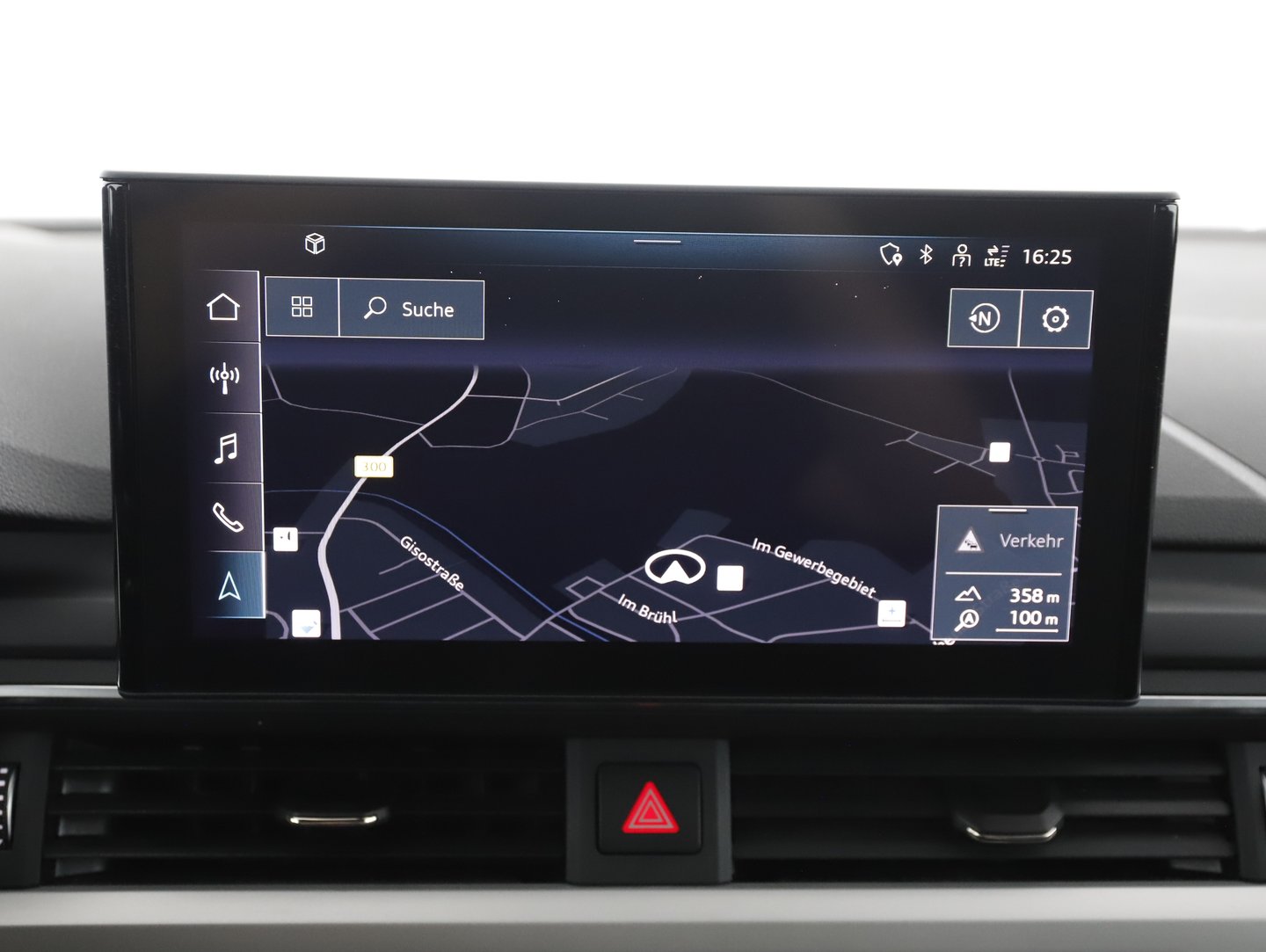Audi A4 Avant 35 TFSI S line | Bild 14 von 22