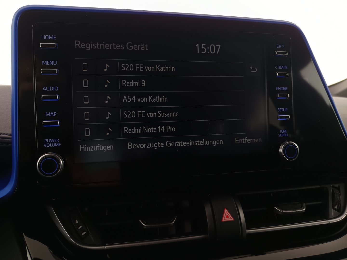 Toyota C-HR 1,8 Hybrid C-ULT CVT | Bild 19 von 27
