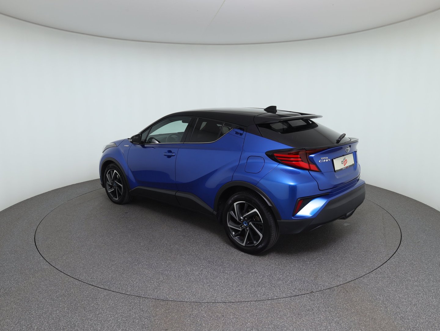 Toyota C-HR 1,8 Hybrid C-ULT CVT | Bild 7 von 27